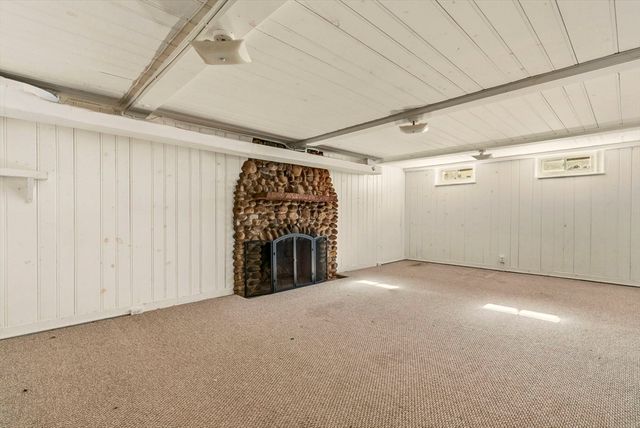 55 Dover, Longmeadow, MA 01106