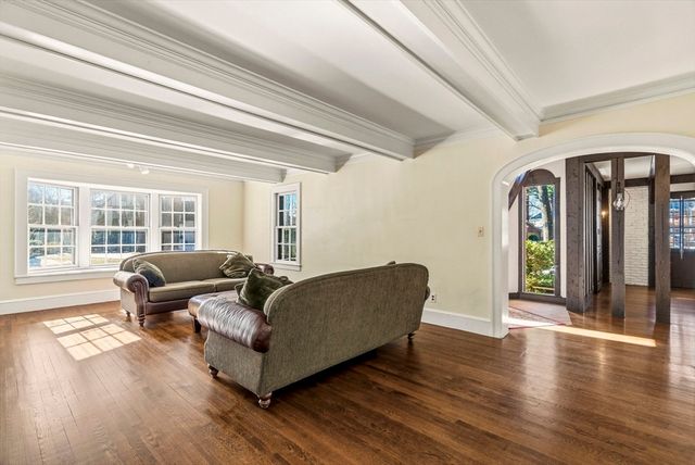 55 Dover, Longmeadow, MA 01106