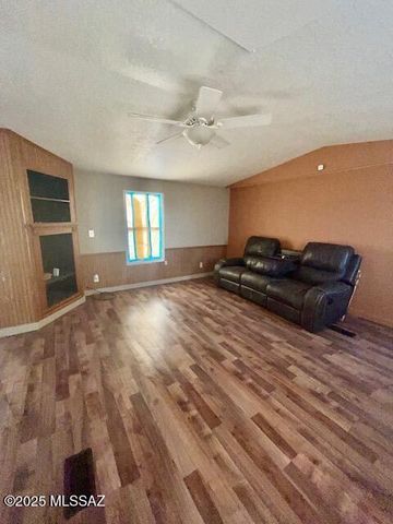 10655 W Anthony Drive, Tucson, AZ 85743