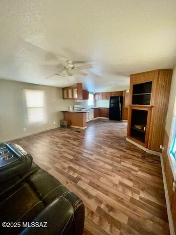 10655 W Anthony Drive, Tucson, AZ 85743
