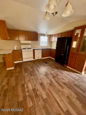 10655 W Anthony Drive, Tucson, AZ 85743