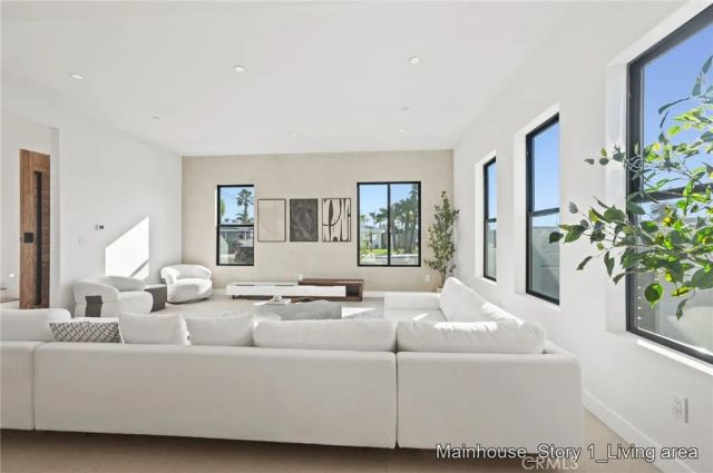 9541 Pollack Drive, Huntington Beach, CA 92646