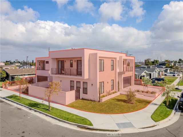 9541 Pollack Drive, Huntington Beach, CA 92646