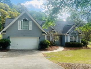 83 Wood Crest Lane, Hoschton, GA 30548
