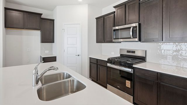 10417 Barron Drive, Aubrey, TX 76227