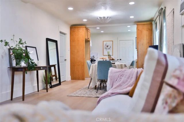 822 N Mountain View, San Bernardino, CA 92401