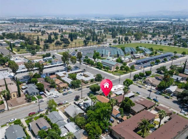 822 N Mountain View, San Bernardino, CA 92401