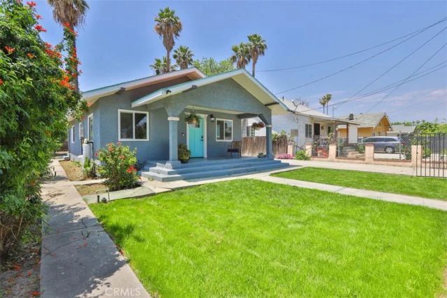 822 N Mountain View, San Bernardino, CA 92401