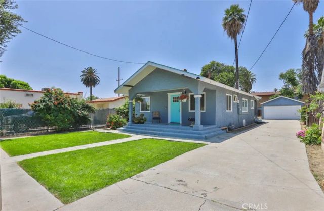822 N Mountain View, San Bernardino, CA 92401