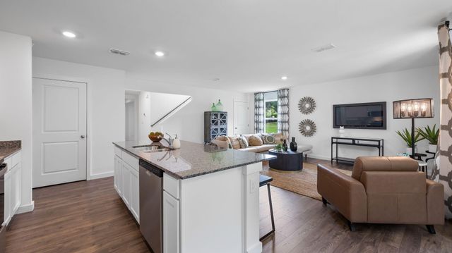 253 Old Warren School Road, Lafayette, GA 30728