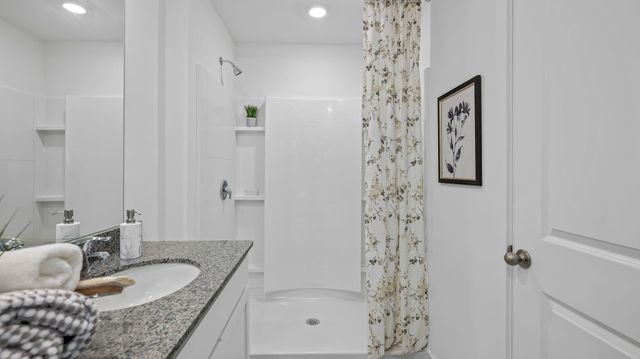 253 Old Warren School Road, Lafayette, GA 30728