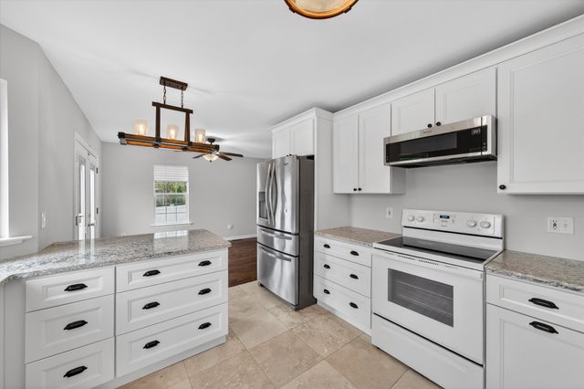 61 PINE ST, Newton, NJ 07860