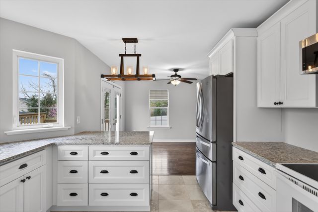 61 PINE ST, Newton, NJ 07860