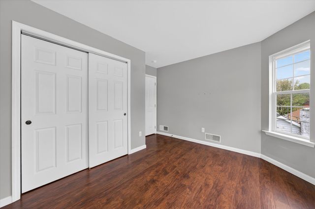 61 PINE ST, Newton, NJ 07860