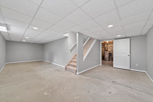 61 PINE ST, Newton, NJ 07860