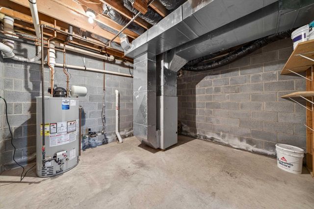 61 PINE ST, Newton, NJ 07860