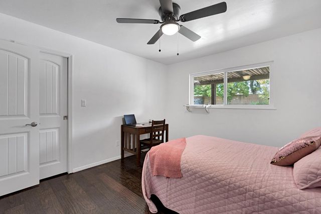 5460 N Blosser Avenue, Fresno, CA 93711