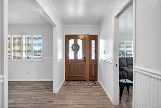 5460 N Blosser Avenue, Fresno, CA 93711