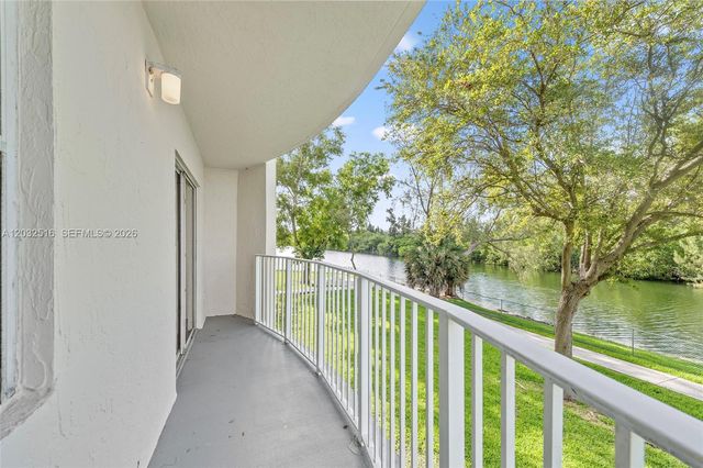 8240 SW 210th 106, Cutler Bay, FL 33189