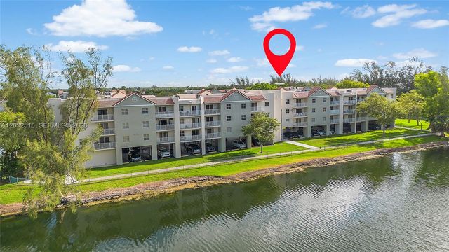 8240 SW 210th 106, Cutler Bay, FL 33189