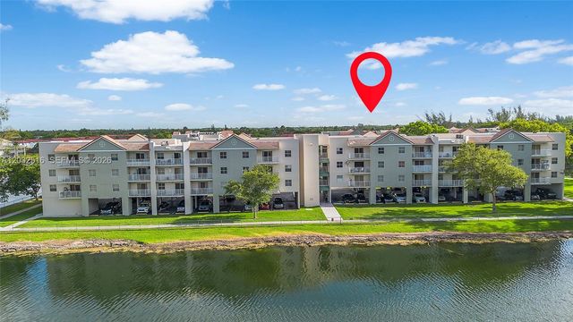 8240 SW 210th 106, Cutler Bay, FL 33189