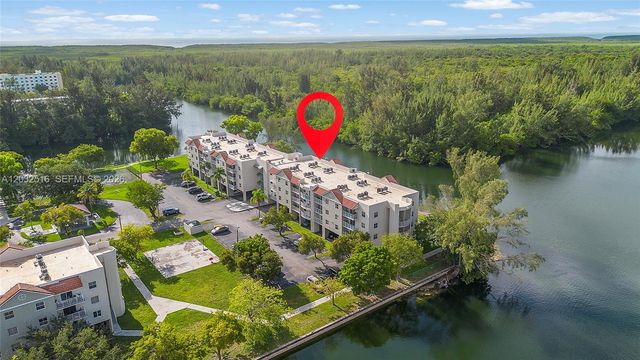 8240 SW 210th 106, Cutler Bay, FL 33189