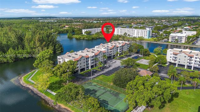 8240 SW 210th 106, Cutler Bay, FL 33189