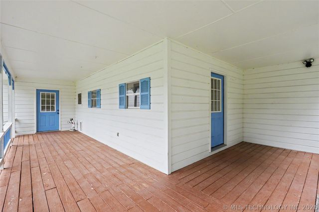 22488 E Carters Landing Road, Park Hill, OK 74451