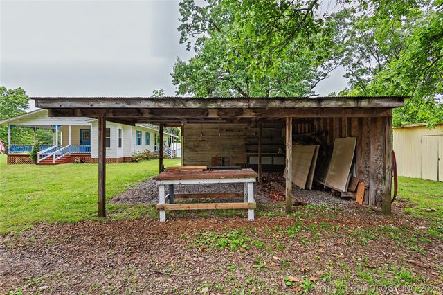 22488 E Carters Landing Road, Park Hill, OK 74451