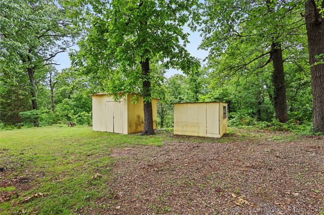 22488 E Carters Landing Road, Park Hill, OK 74451