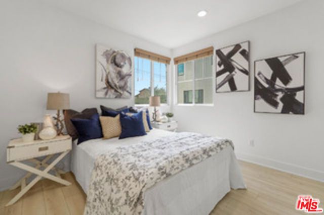 2913 Exposition Place 2, Los Angeles, CA 90018