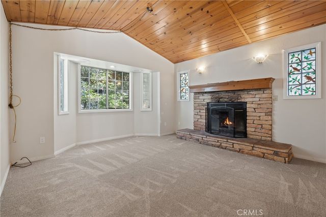 23561 Short Way, Crestline, CA 92325