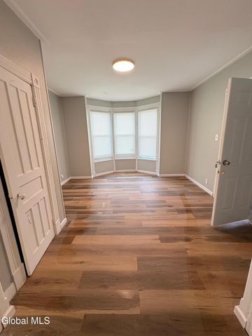 1723 Broadway, Schenectady, NY 12306