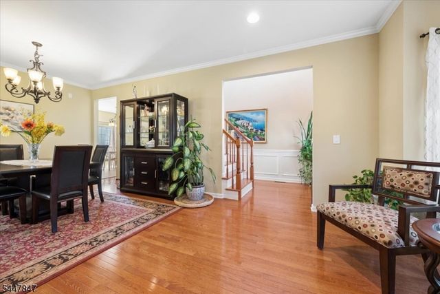 8 Hopkinson Ln, Franklin Twp., NJ 08873