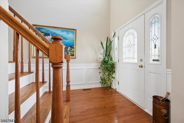 8 Hopkinson Ln, Franklin Twp., NJ 08873