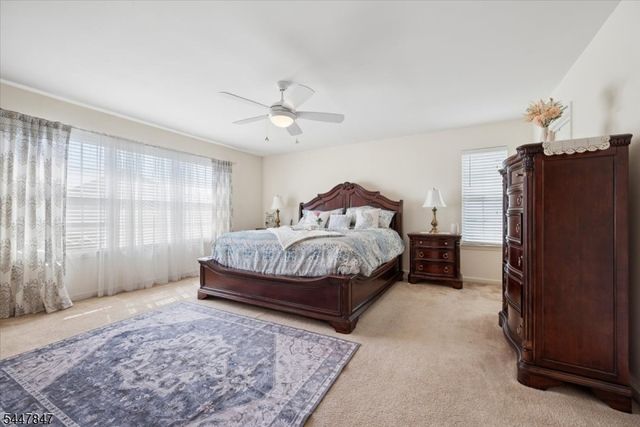 8 Hopkinson Ln, Franklin Twp., NJ 08873
