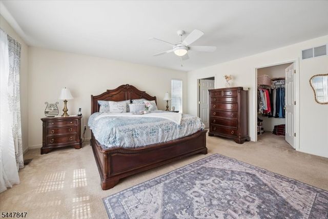 8 Hopkinson Ln, Franklin Twp., NJ 08873
