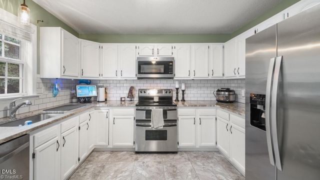 970 Winterside Lane, Winston-salem, NC 27101