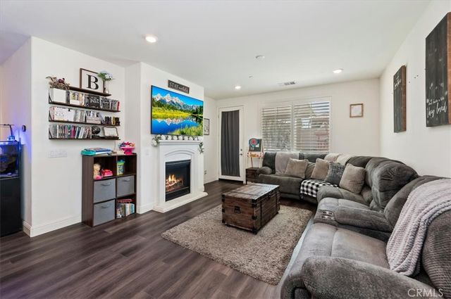 3904 Arrow Wood, San Bernardino, CA 92407