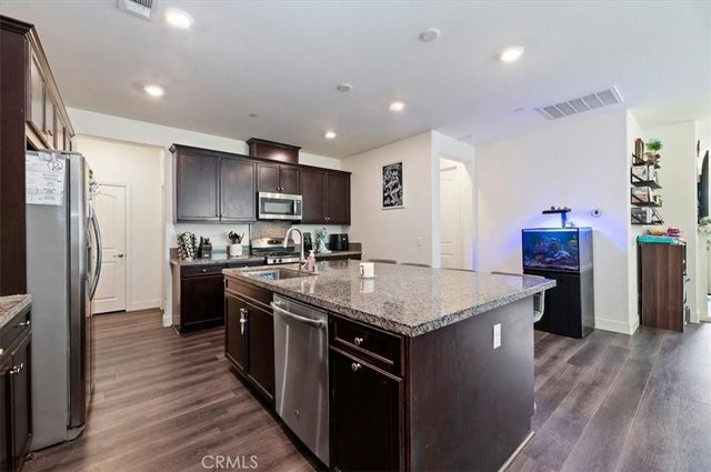 3904 Arrow Wood, San Bernardino, CA 92407