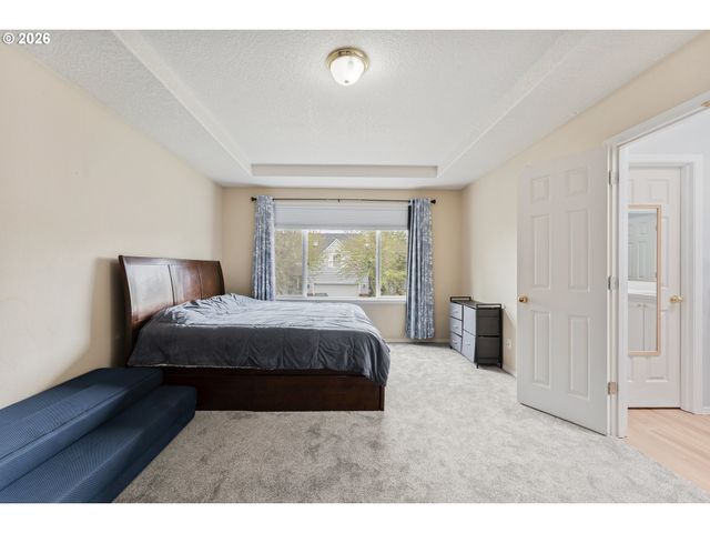 14610 Nw DAWNWOOD Dr, Portland, OR 97229