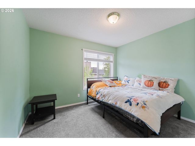 14610 Nw DAWNWOOD Dr, Portland, OR 97229