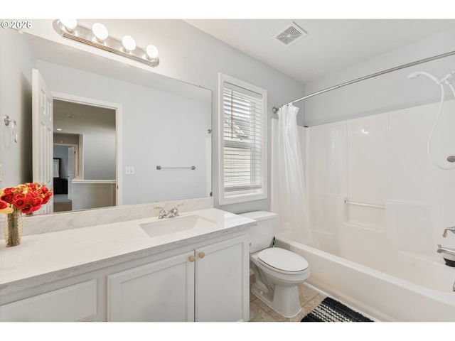 14610 Nw DAWNWOOD Dr, Portland, OR 97229