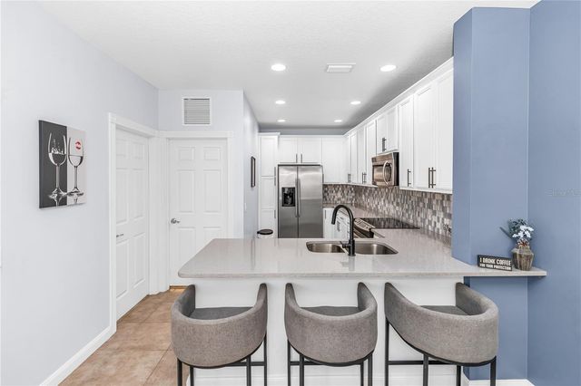 8418 LEATHERLEAF LANE, Orlando, FL 32827