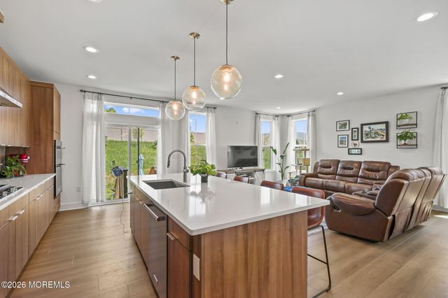 170 Mustang Drive, Manalapan, NJ 07726