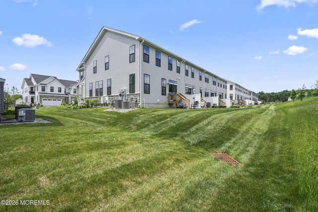 170 Mustang Drive, Manalapan, NJ 07726