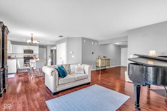 19367 Roudebush Boulevard, Noblesville, IN 46060