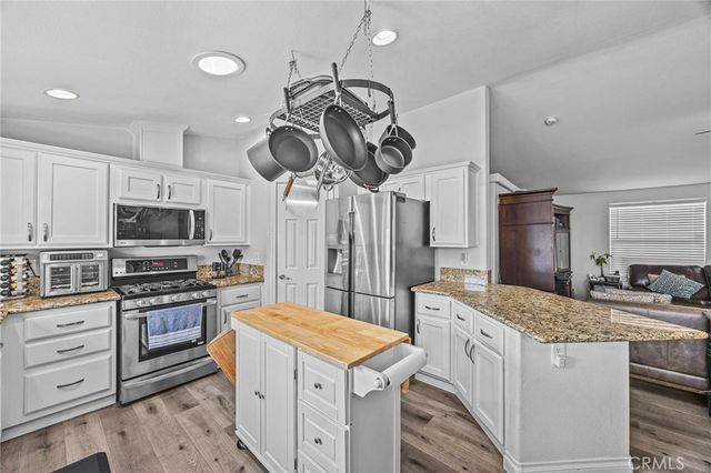 1550 Rimpau 129, Corona, CA 92881