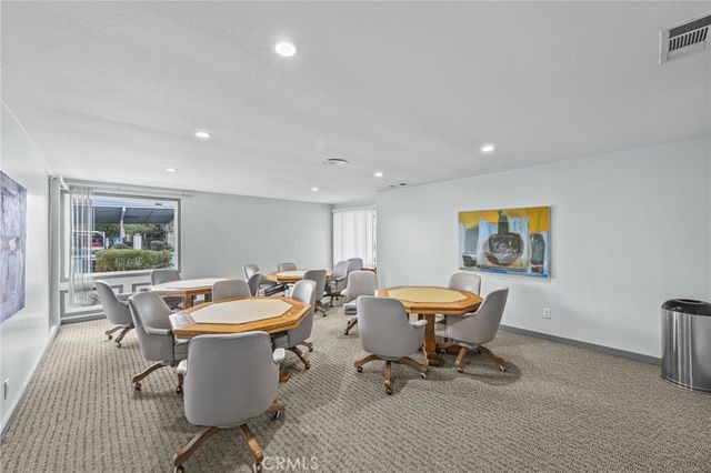 1550 Rimpau 129, Corona, CA 92881