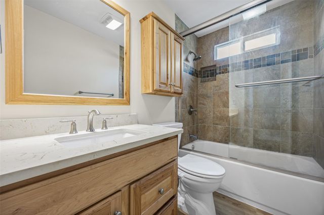 3211 Canter LN, Austin, TX 78759
